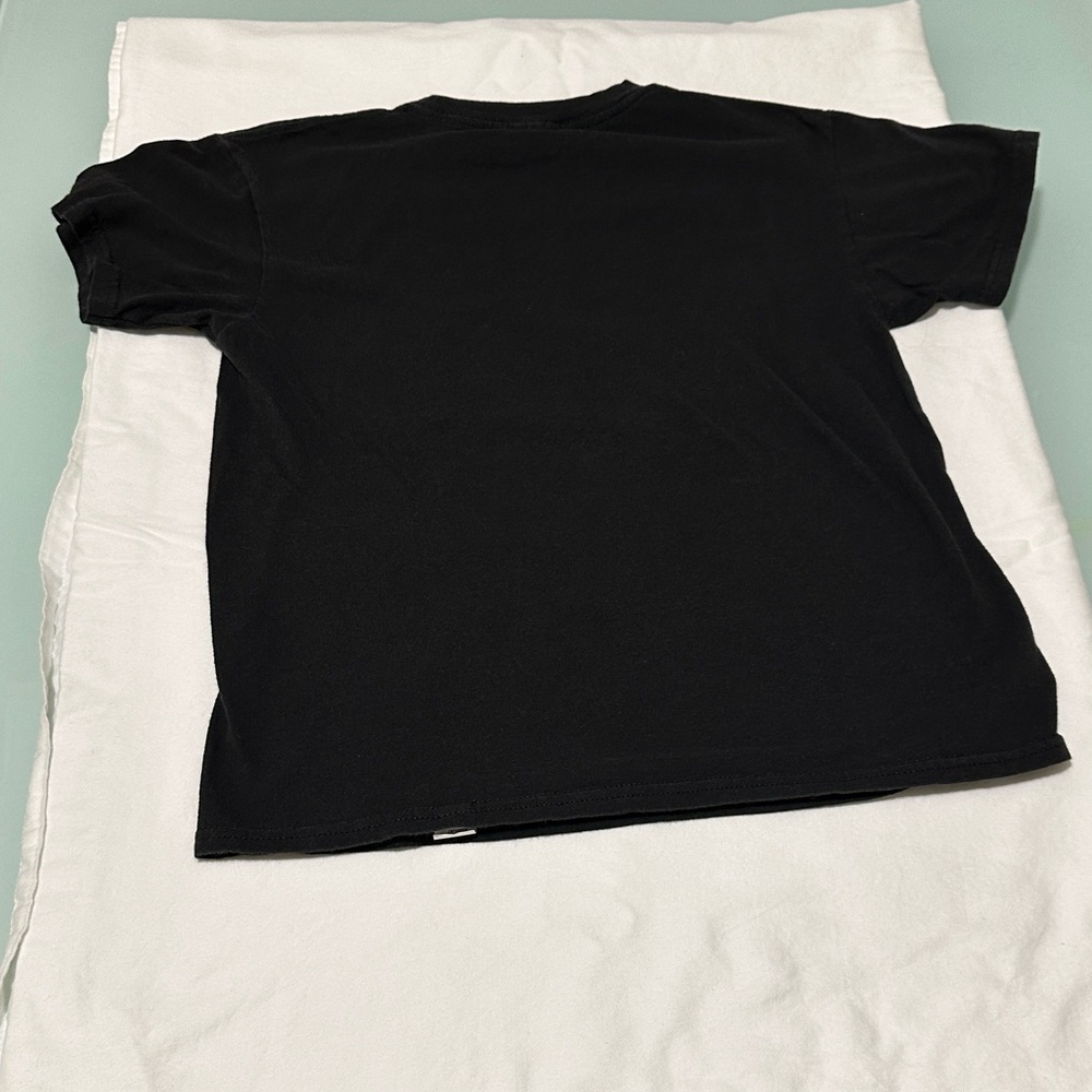 Dolly Parton Kids Black T-Shirt - Picture 3 of 3
